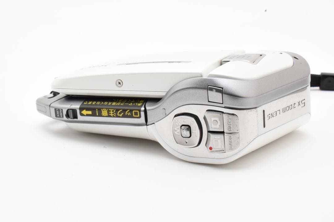 【極美品】SANYO Xacti DMX-CA8 ホワイト　新品級！