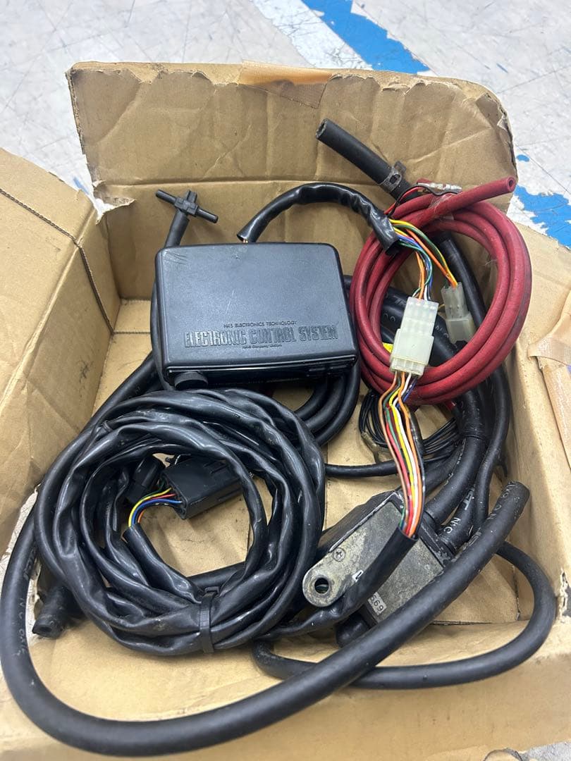 DA64W エブリィ　ターボ　ブーストコントローラー