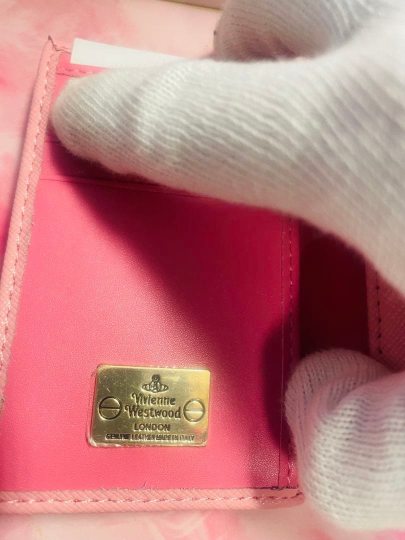 Vivienne Westwood 三つ折り財布　ピンク