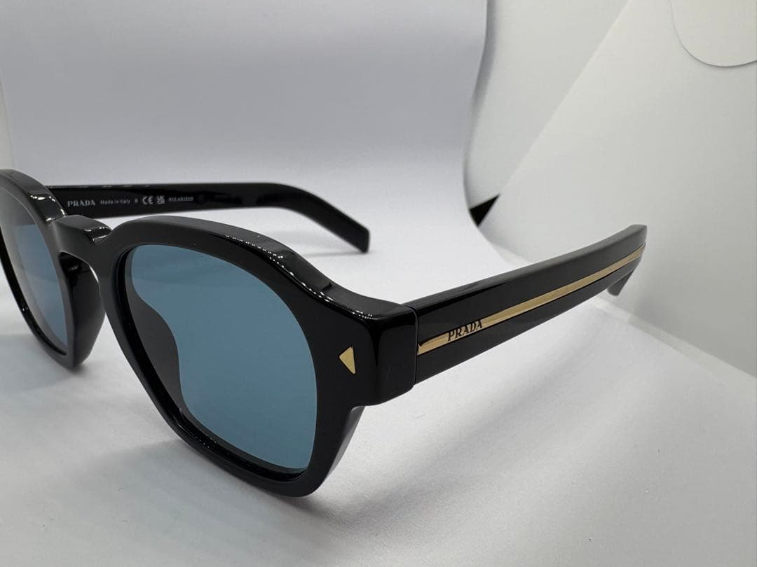 PRADA 偏光ブルーレンズ サングラス プラダサングラス