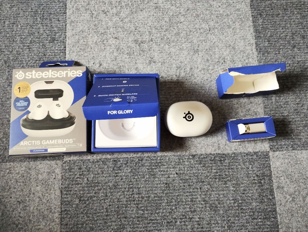 ape SteelSeries Arctis Gamebuds イヤホン