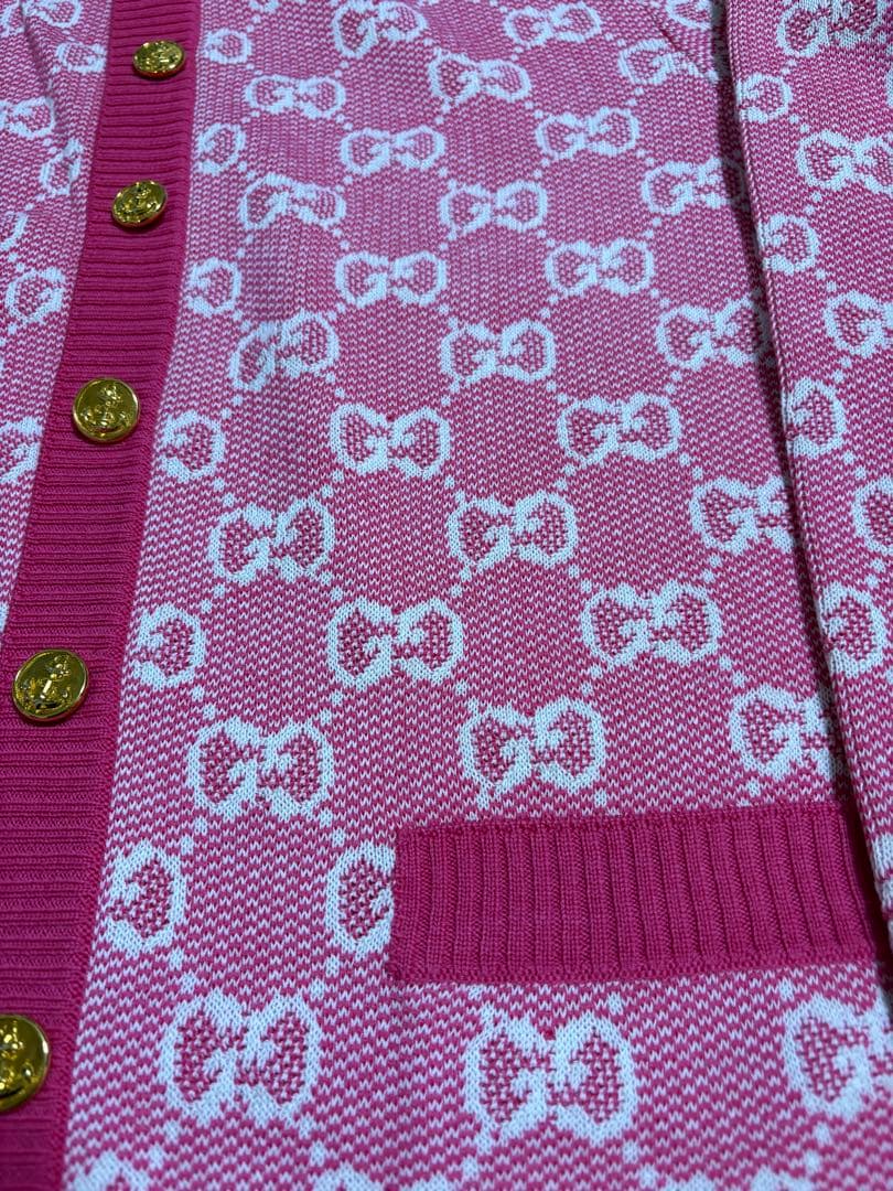 GUCCI ピンク　カーディガン　ピンク　XS 未使用　イタリア製