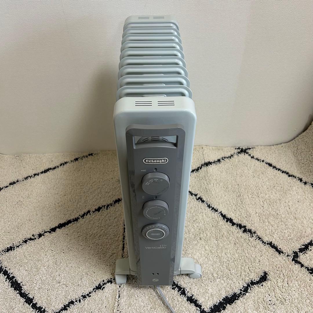 【美品】デロンギ オイルヒーター ヴェルティカルド RHJ21F1015-LG