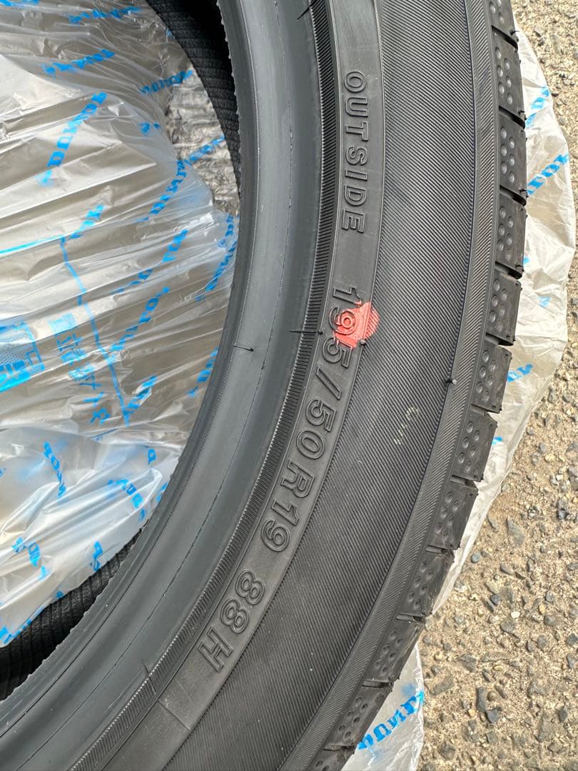 （トップス）新車外し 60プリウス 195/60R19 タイヤ４本セッ