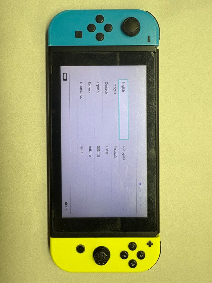 Nintendo Switch 本体 青/黄