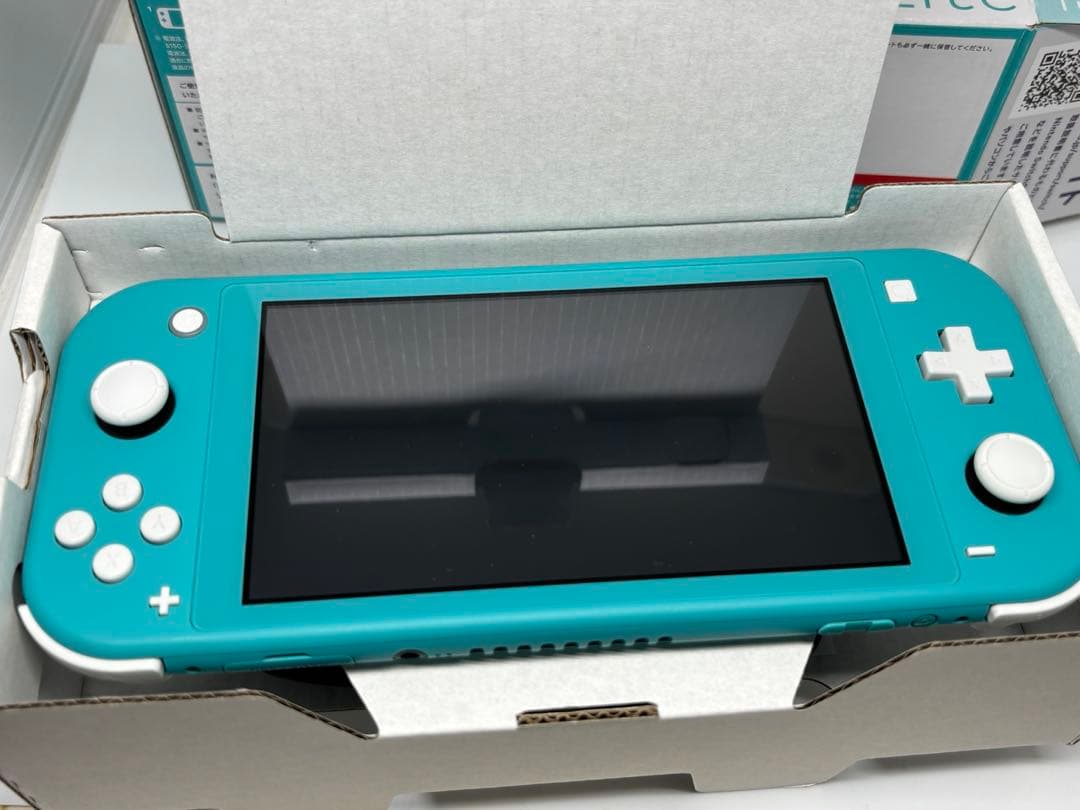 極美品！Nintendo Switch Lite ターコイズ 箱付き