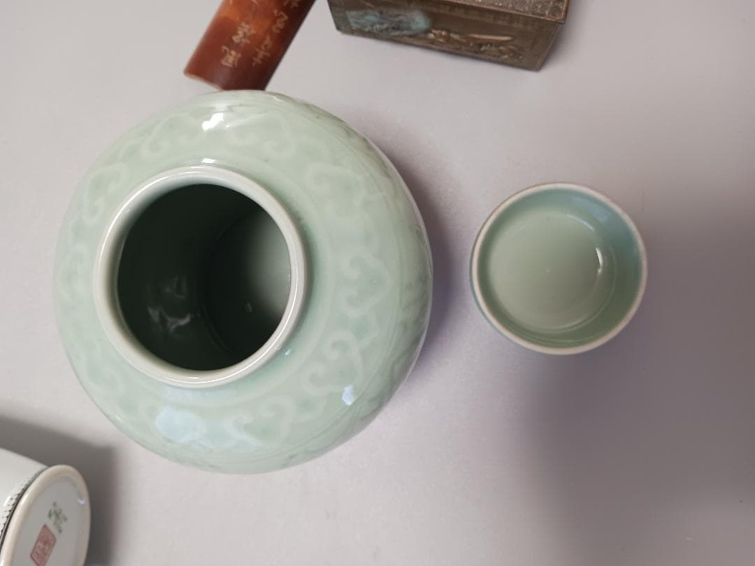 花瓶、茶入れ金属箱などのセット　景徳鎮　ビンテージ