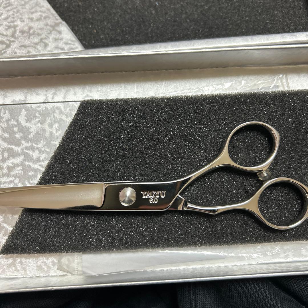 柳生　シザー　60 REOX 美容師　右利き用