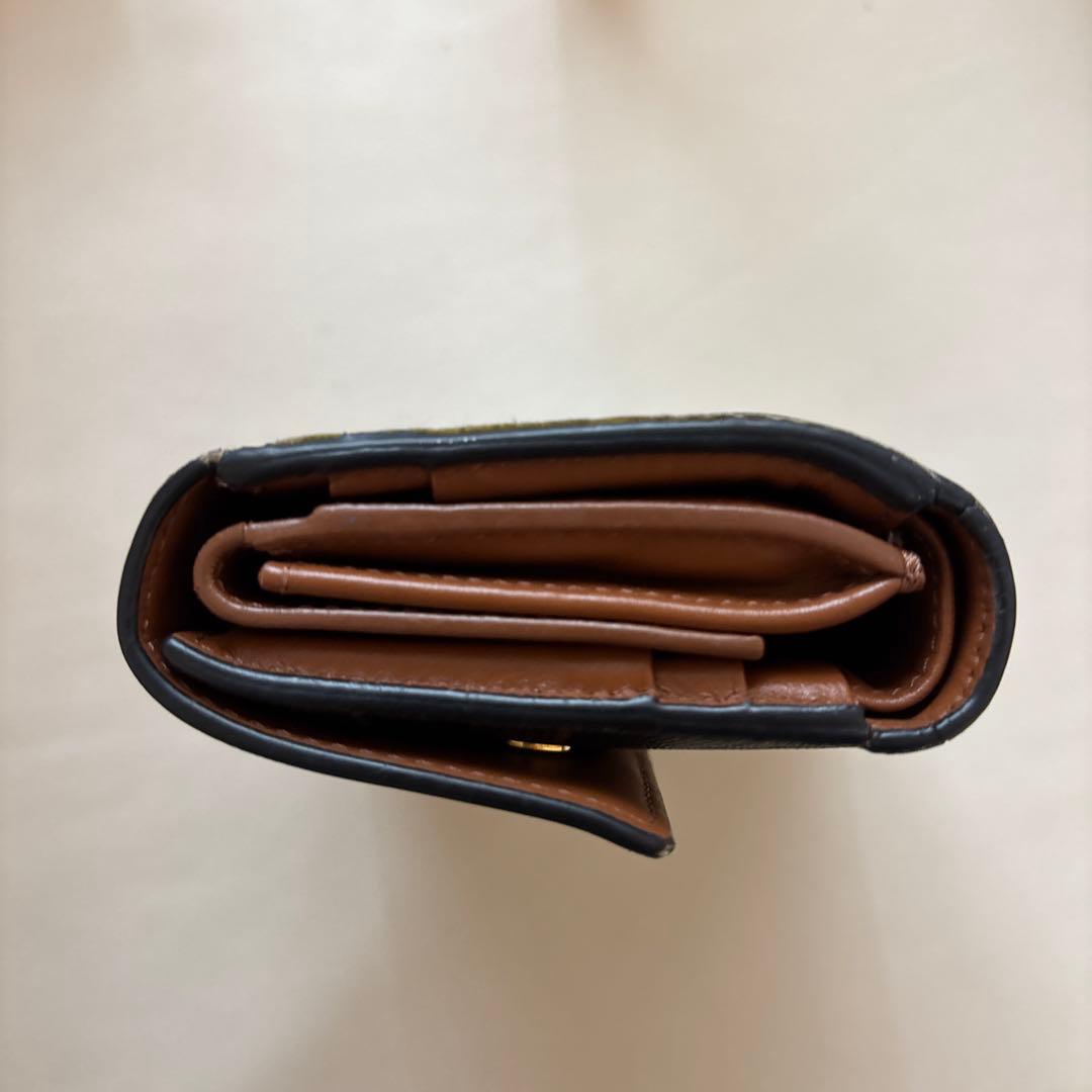 CELINE セリーヌ　三つ折り財布 スモール トリフォールドウォレット