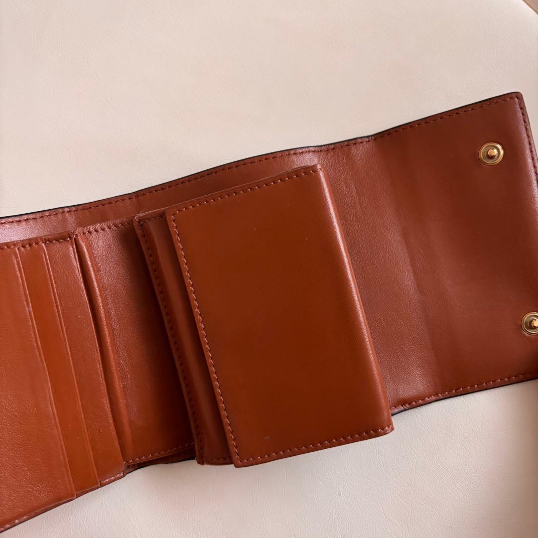 CELINE セリーヌ　三つ折り財布 スモール トリフォールドウォレット