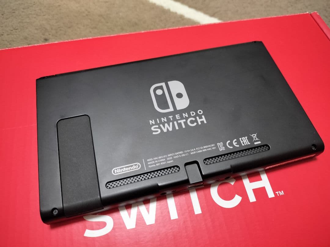 Nintendo Switch 本体 ストア限定版 SDカード付