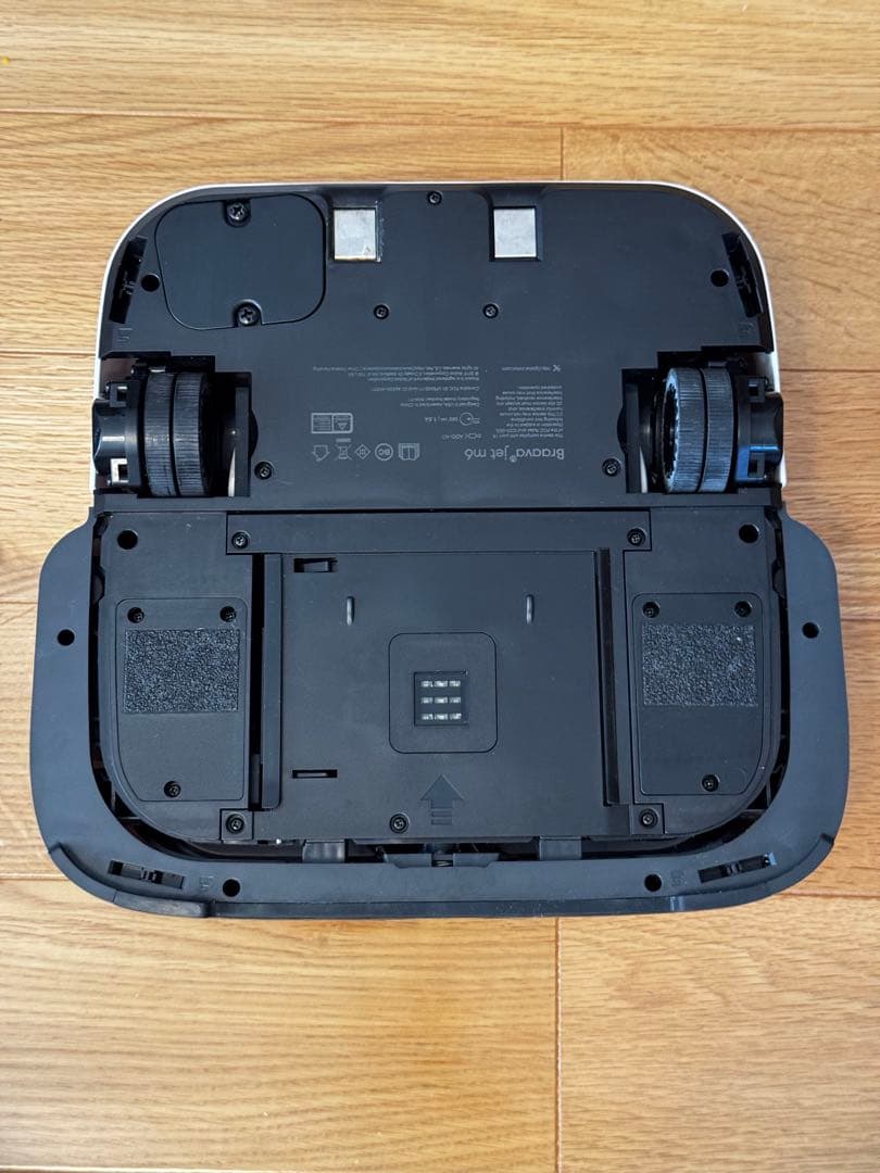 し*ん様 【週末セール】iRobot Braava jet m6 本体 ブラーバ