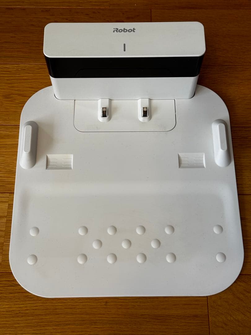 し*ん様 【週末セール】iRobot Braava jet m6 本体 ブラーバ