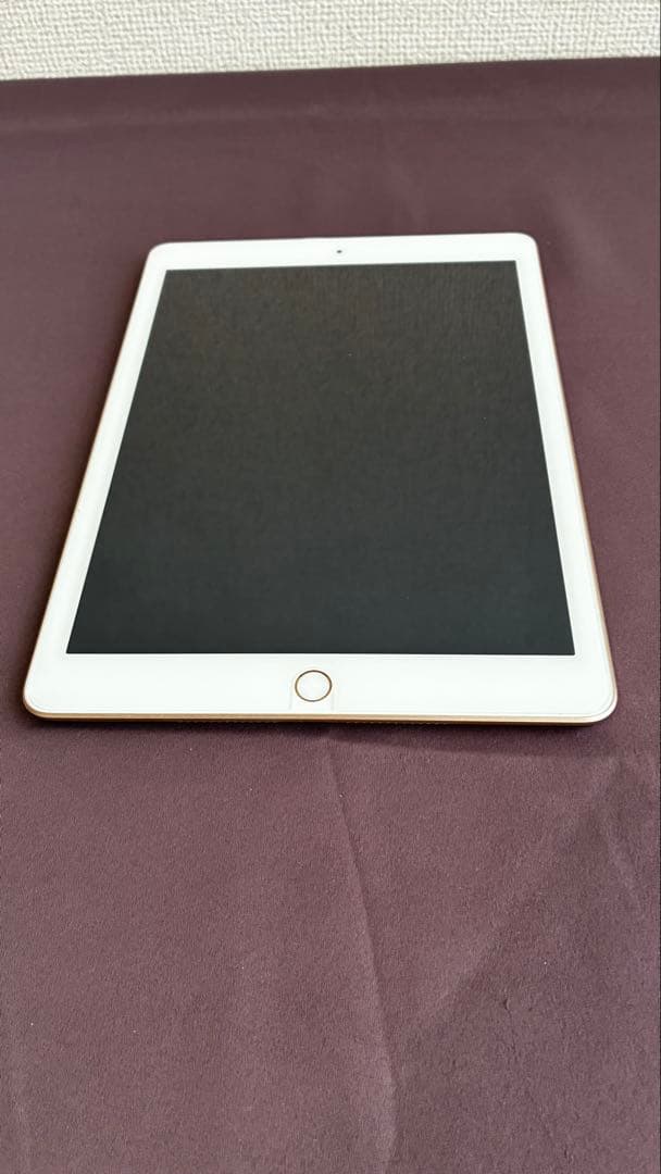 Apple iPad 第5世代 32GB ゴールド