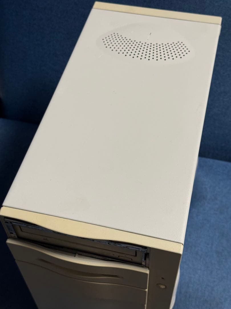 Macintosh Quadra 840AV ジャンク品