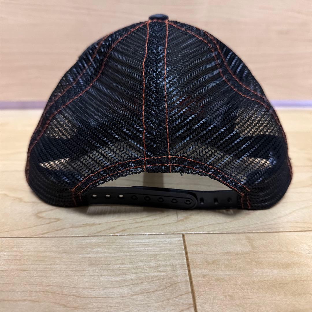 USA製　DLXSF トラッカーキャップ　メッシュキャップ　SFカラー