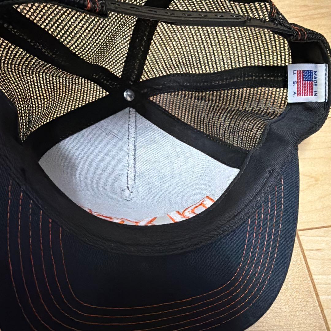USA製　DLXSF トラッカーキャップ　メッシュキャップ　SFカラー