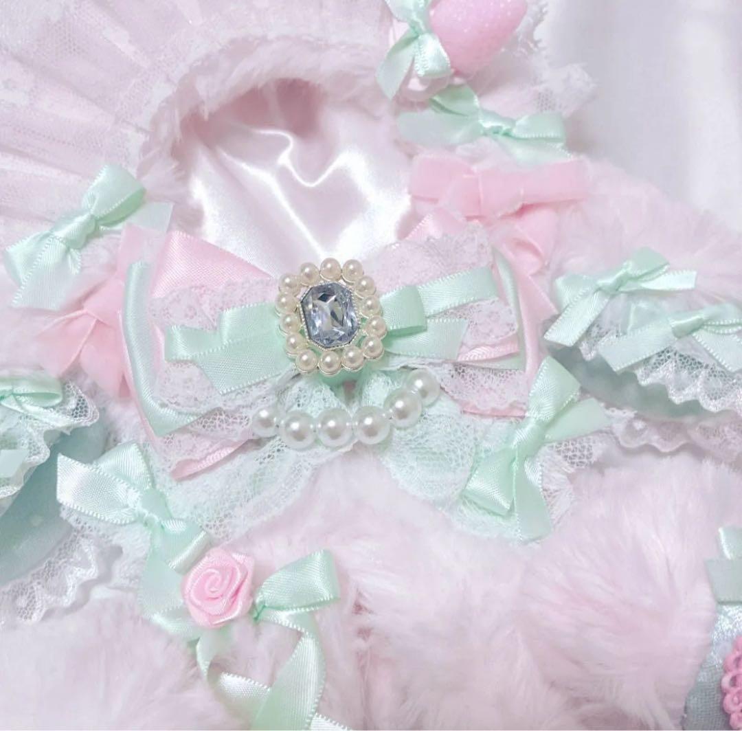 【いちごアラモード垂れ耳うさぎ】おすわりぬい服 16cm 【バッグチャーム付き】