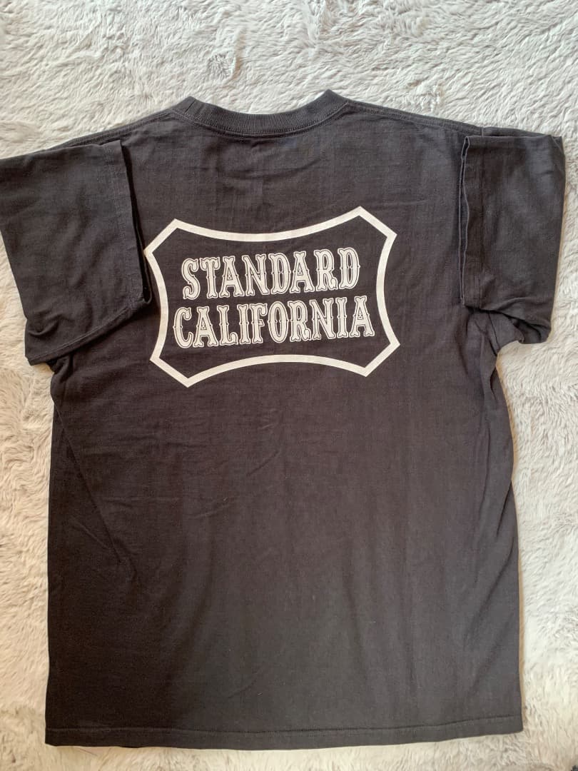 STANDARD CALIFORNIA Tシャツ