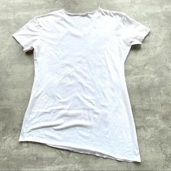 未開封新品　マドンナ　TRUTH OR DARE - NAKED　貴重 Tシャツ