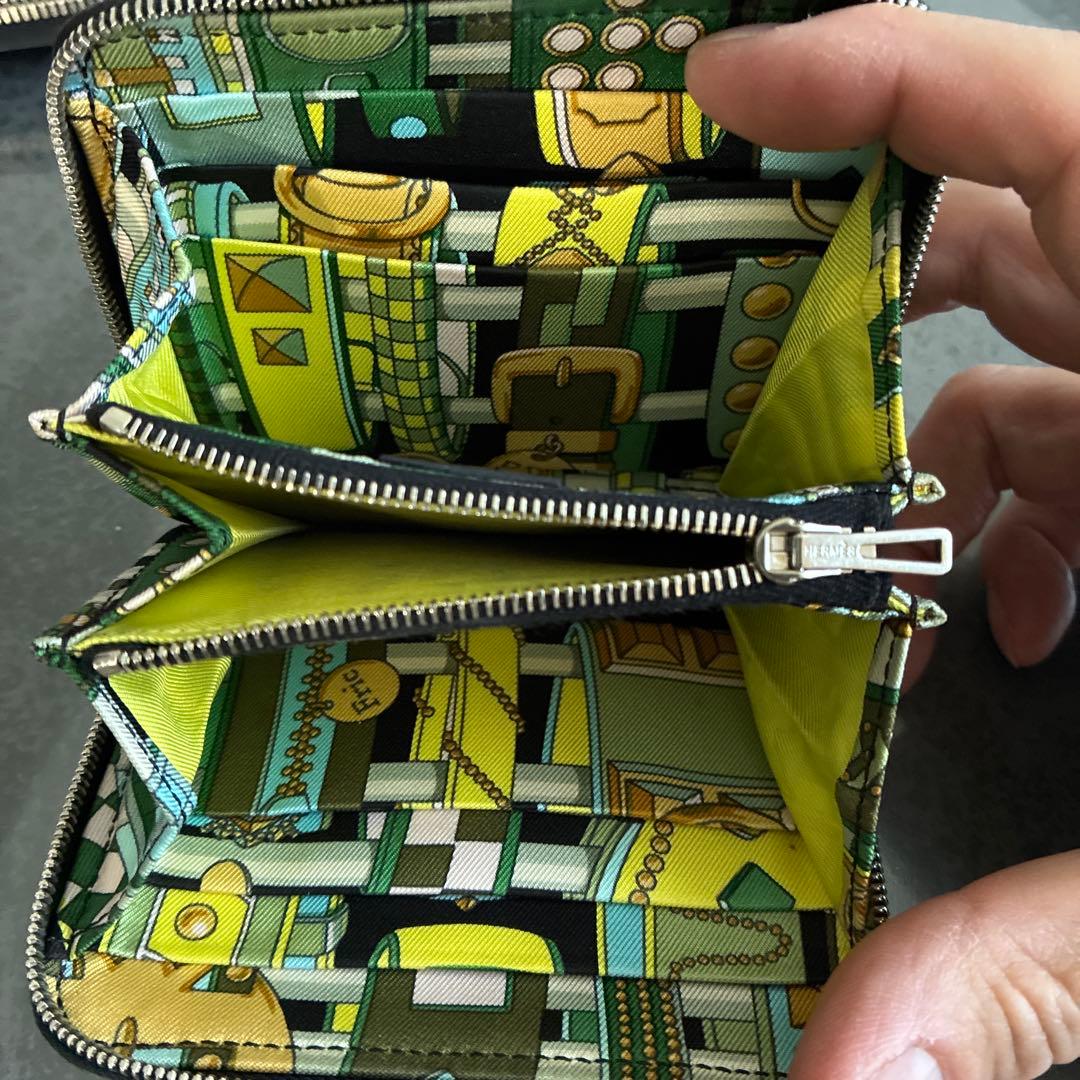 HERMES エルメス　財布　アザップ　シルクイン　コンパクト　ブラック