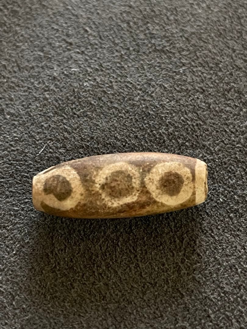 アンティーク六眼天珠　チベット　とんぼ玉　出土品