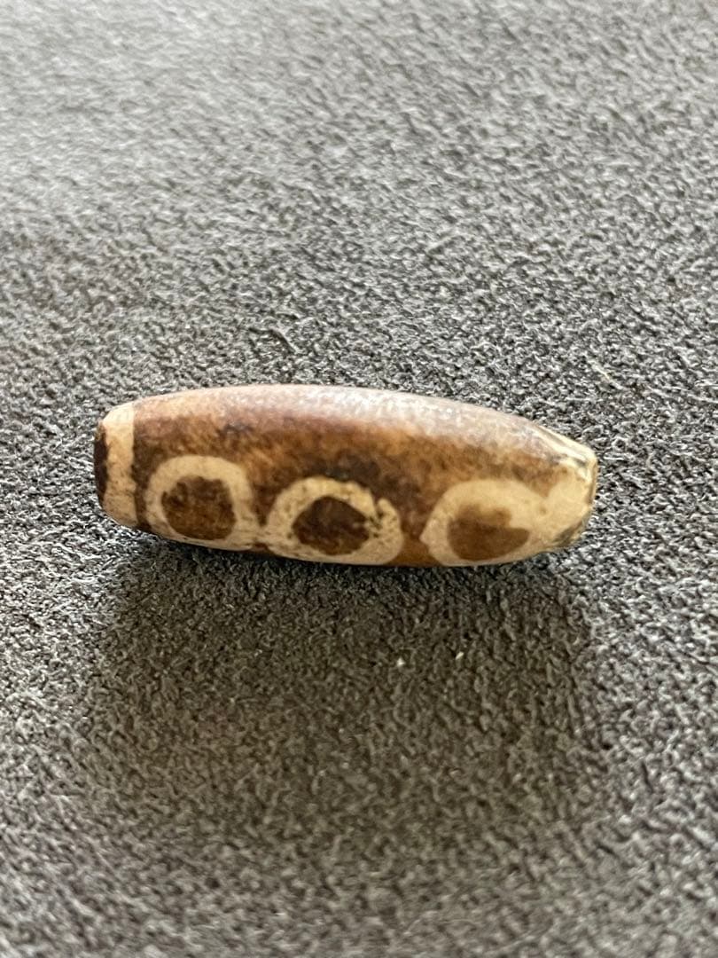 アンティーク六眼天珠　チベット　とんぼ玉　出土品