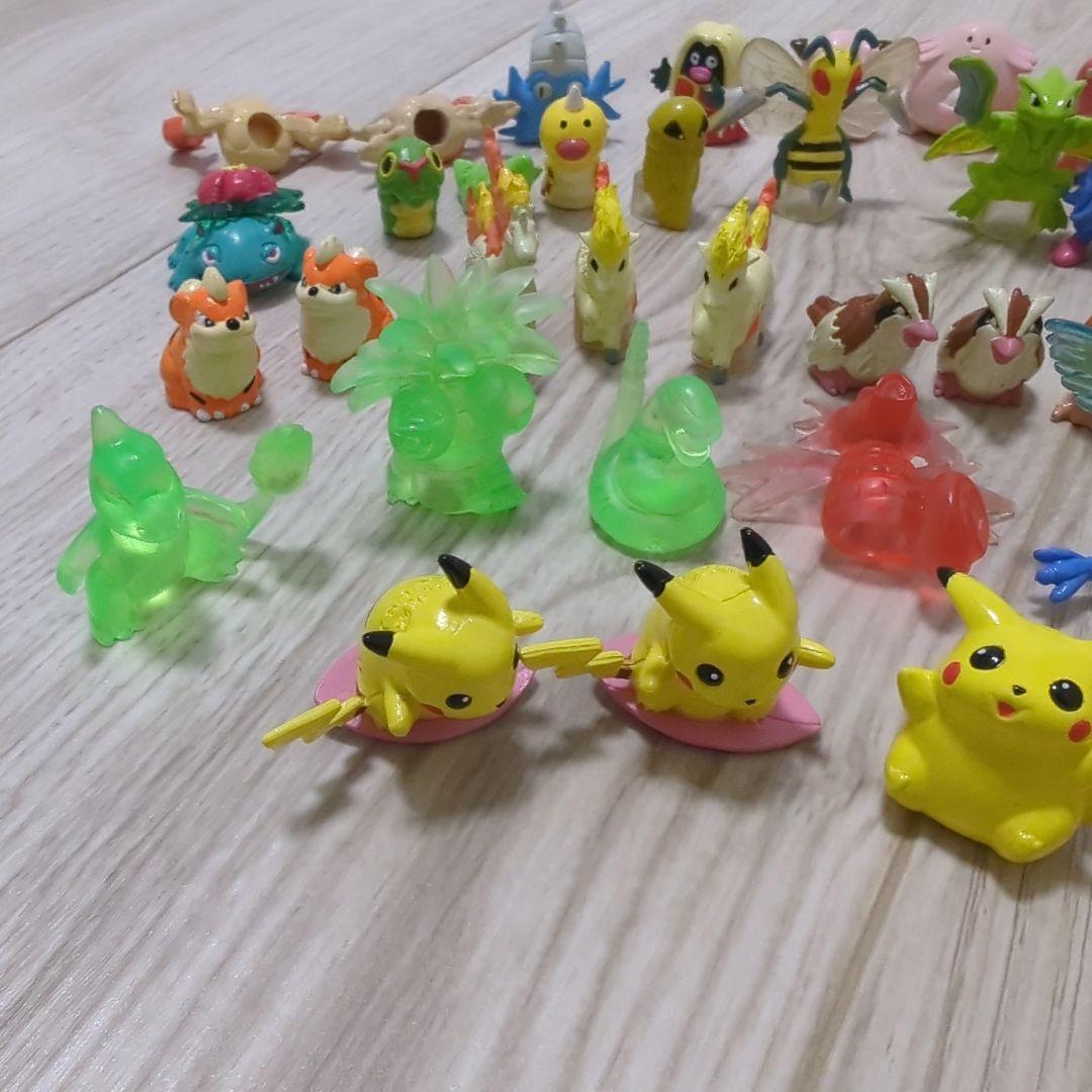 ポケモン　ガチャガチャ　フィギュア　90年代　初代　レトロ　当時物　クリア素材