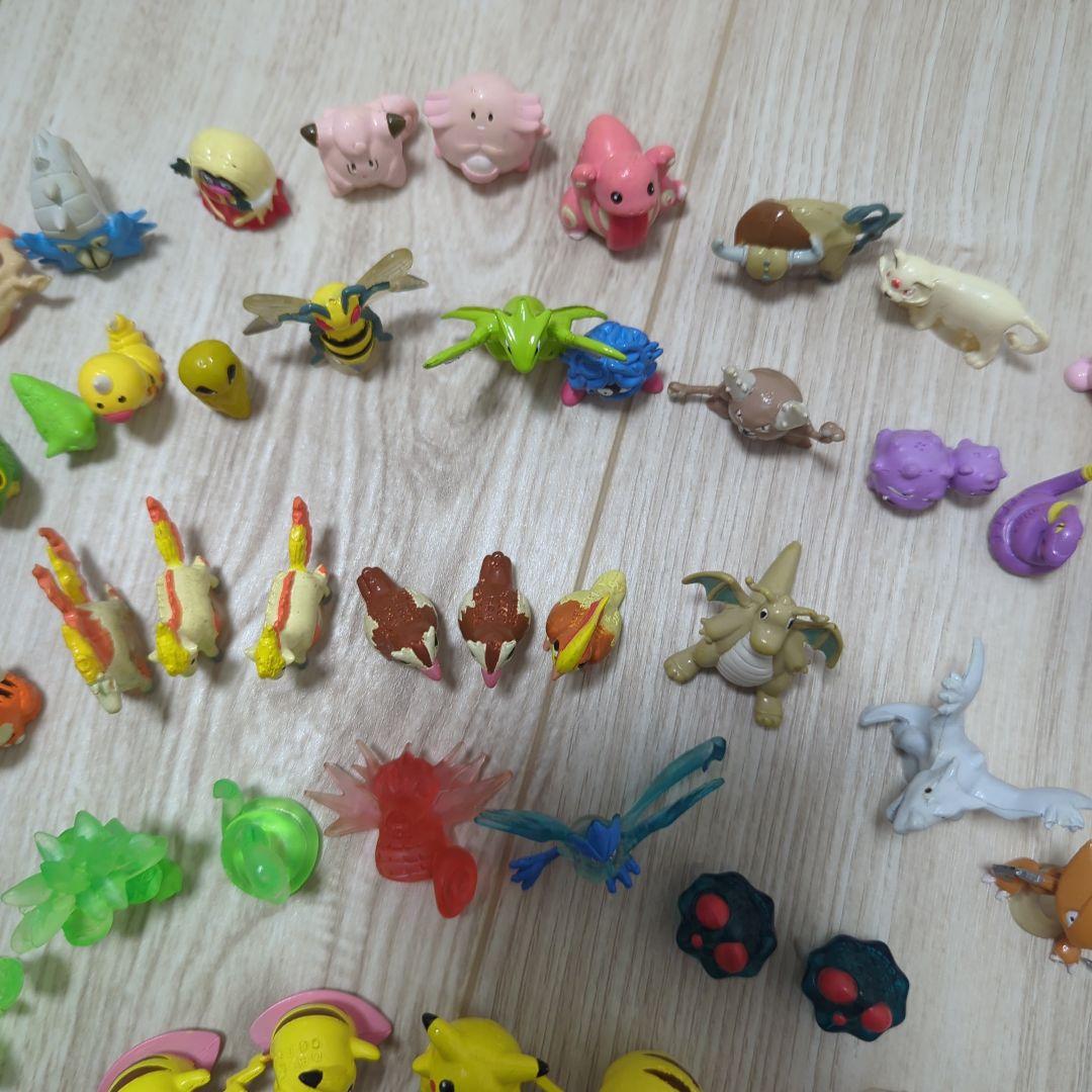ポケモン　ガチャガチャ　フィギュア　90年代　初代　レトロ　当時物　クリア素材