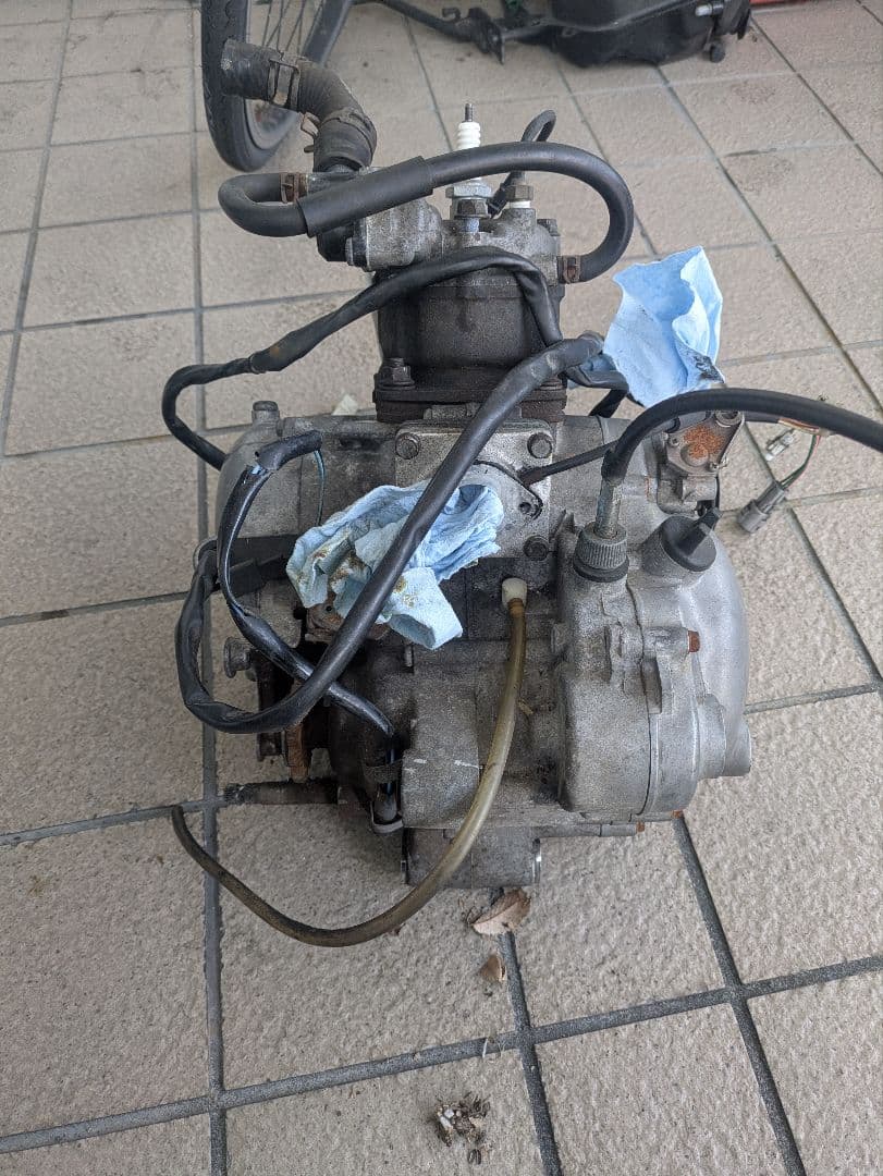 サ*ン様 TZR50 エンジン 部品取り 焼き付きあり 4EU TZM50R