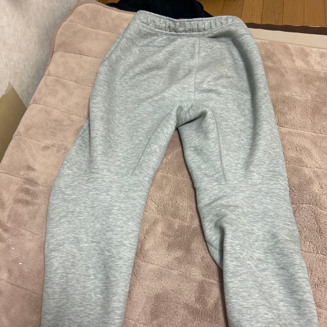 NIKEテックフリースぱんつ