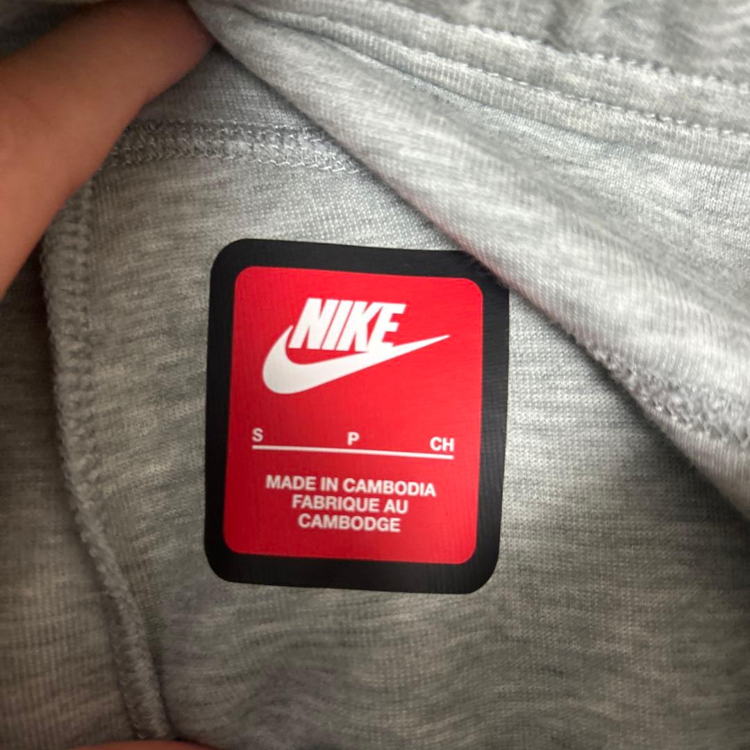 NIKEテックフリースぱんつ