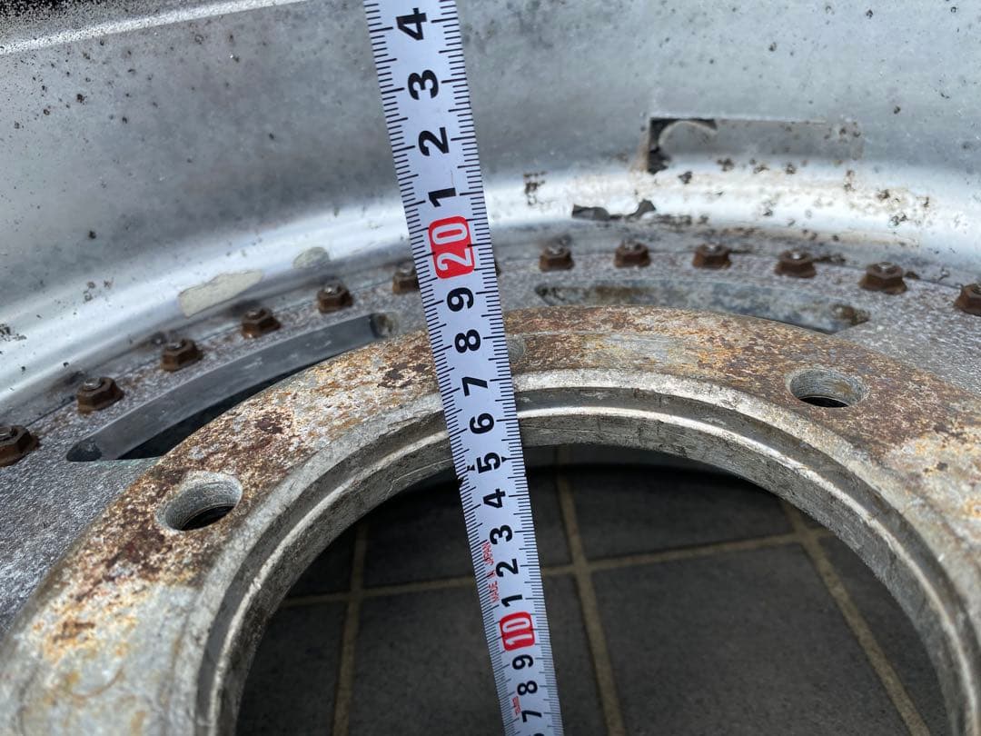 16.5インチ　フロントライン ビッグハーフ　北海道発