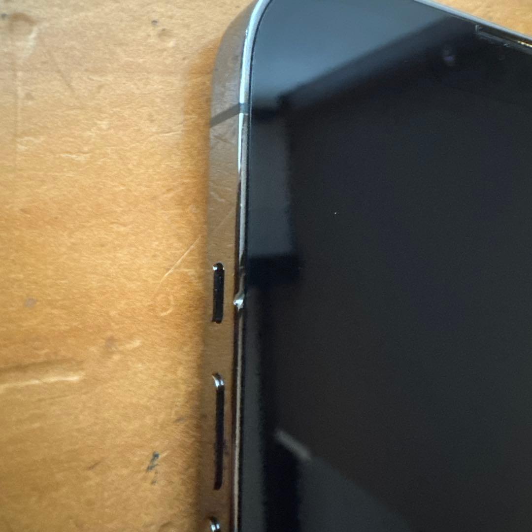 Apple iPhone 13 Pro グラファイト　128GB SIMフリー