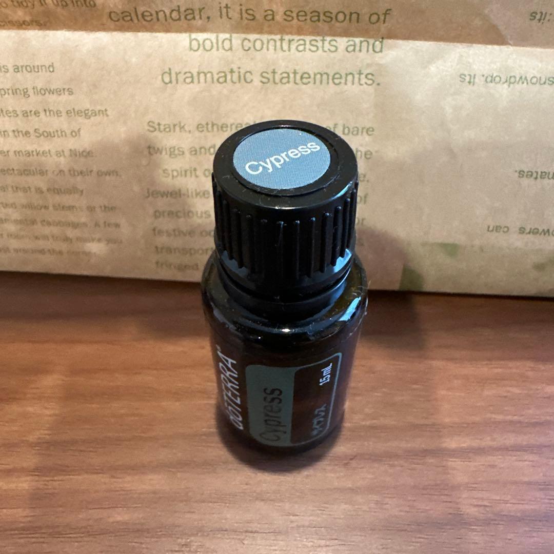 doTERRA サイプレス 、ペチバーまとめ買い