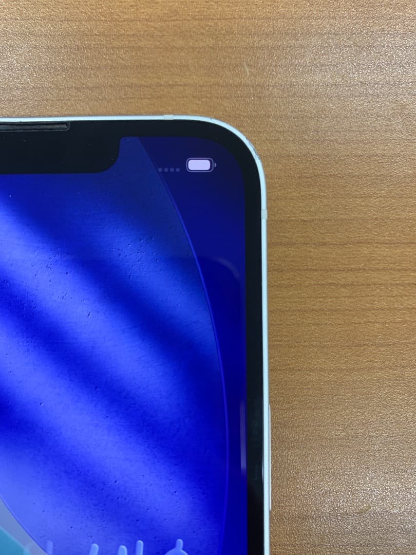 B*︎様 動作確認済 iPhone 13 128GB ID E0554