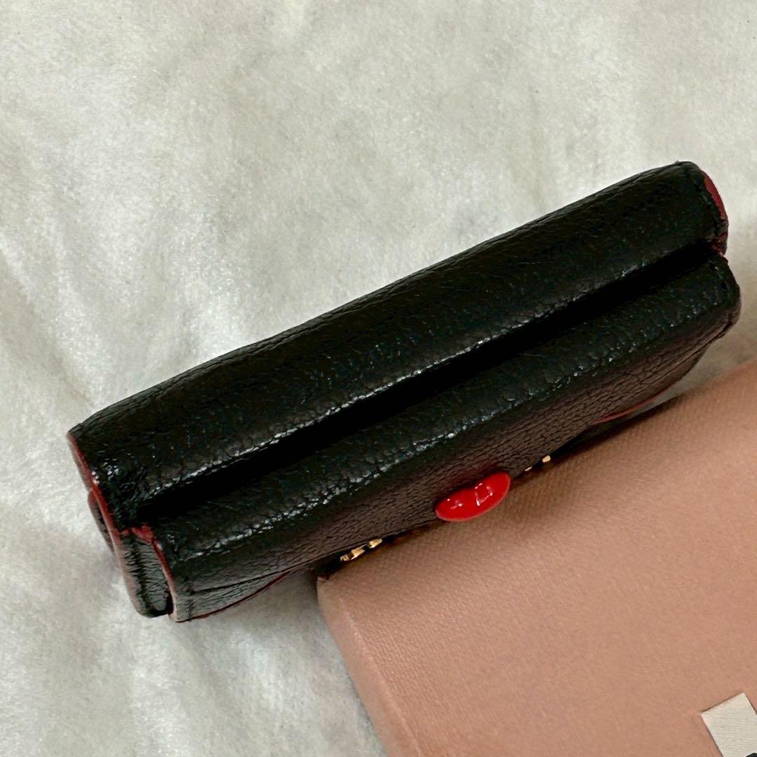 未使用級✨ミュウミュウ マドラスラブ　コンパクトウォレット　三つ折り財布