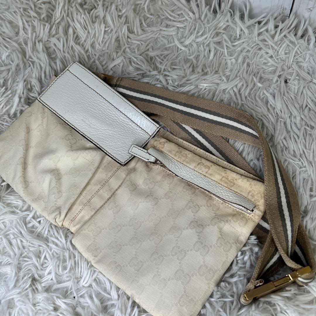 GUCCI GGキャンバス ボディバッグ ウエストポーチ　シェリーライン