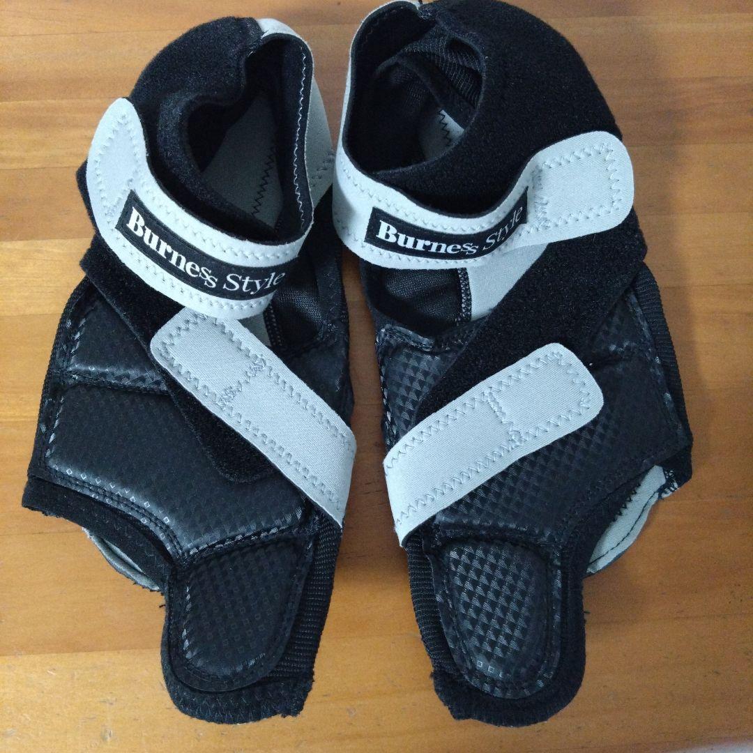 Burnes Style グローブS/シューズM