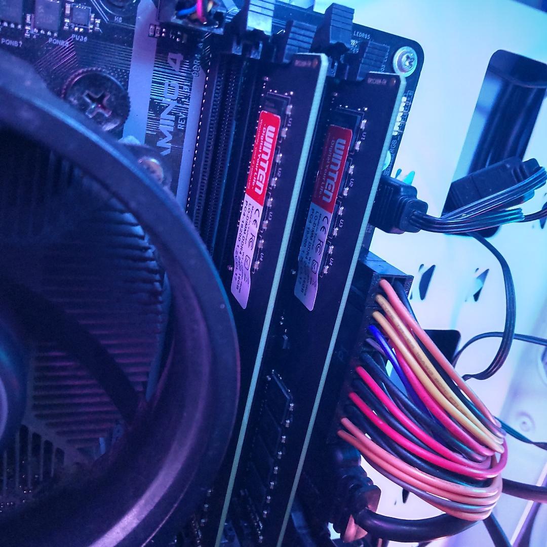 WINTEN デスクトップ用 DDR4メモリ 16GB×2枚=計32GB