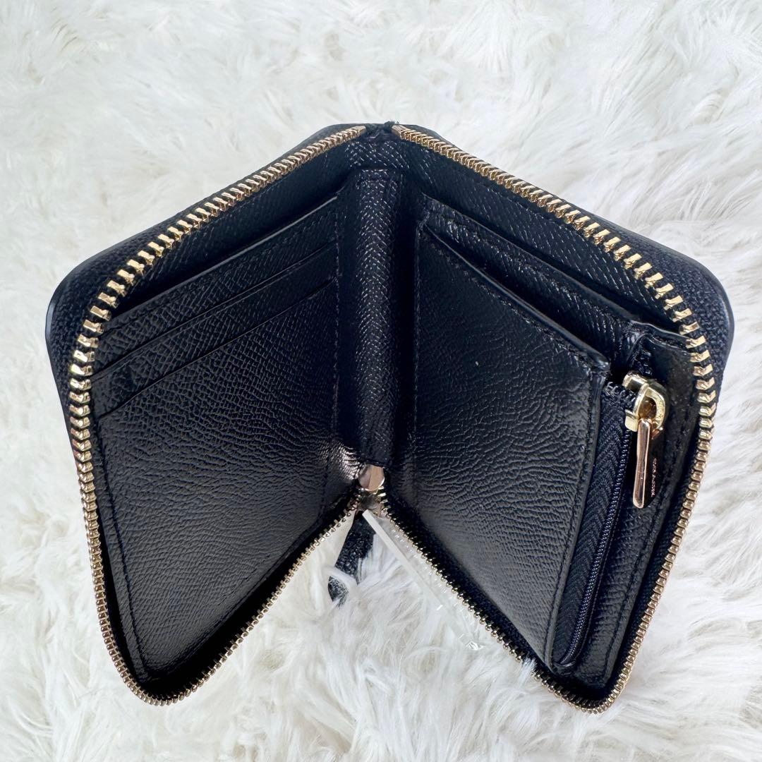 【新品】COACH ラウンドジップ 二つ折り財布 ブラック ゴールドスタッズ