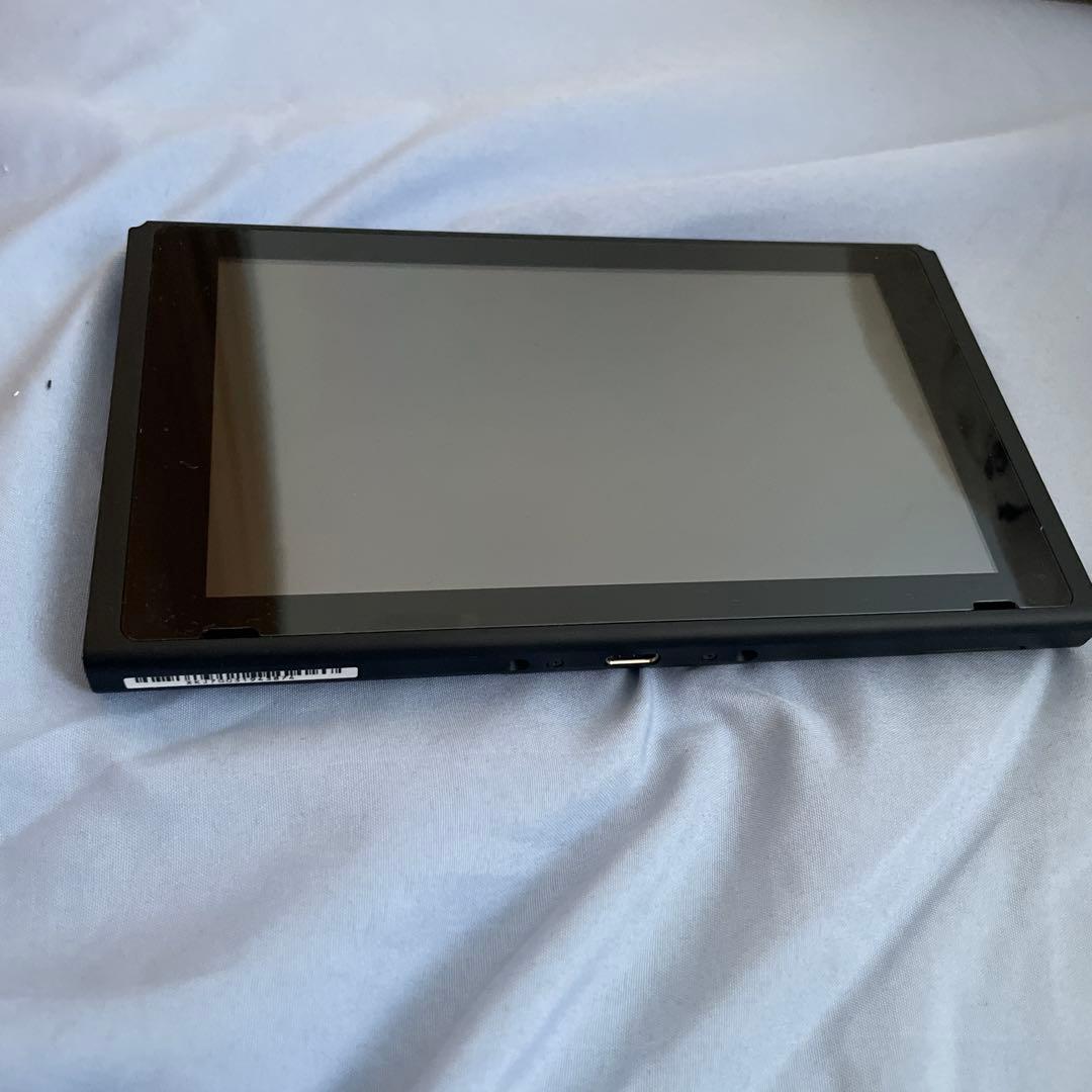 Nintendo Switch 本体 + 付属品　タフポーチ付き　ジョイコン難有