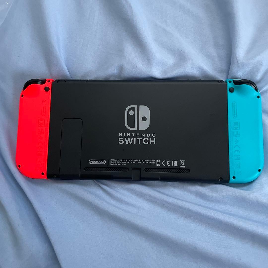 Nintendo Switch 本体 + 付属品　タフポーチ付き　ジョイコン難有