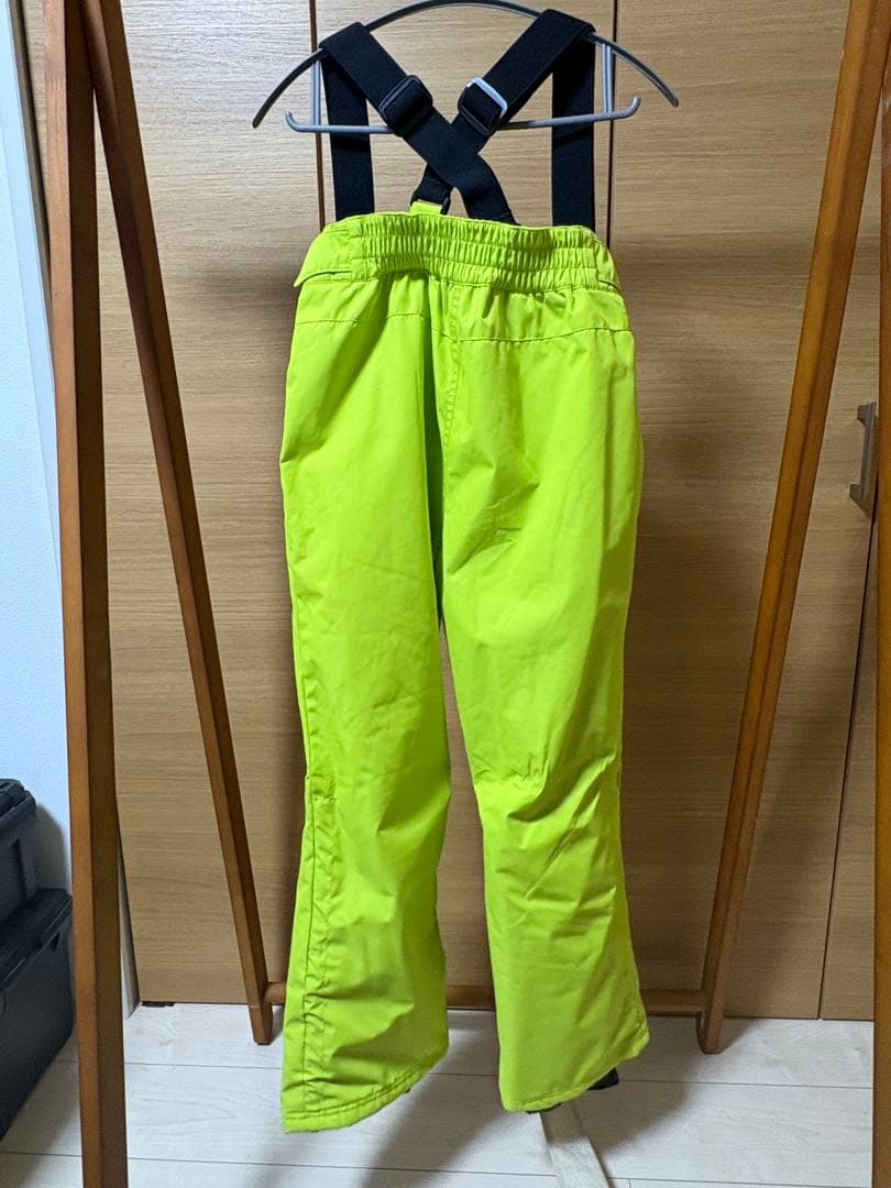 【極美品】子ども用　スノーウェア　160サイズ　スキースノボ　カモフラ/黄色