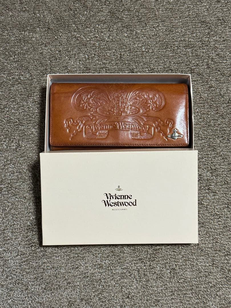 Vivienne Westwood レザー 二つ折り財布 オーブ コンチョ