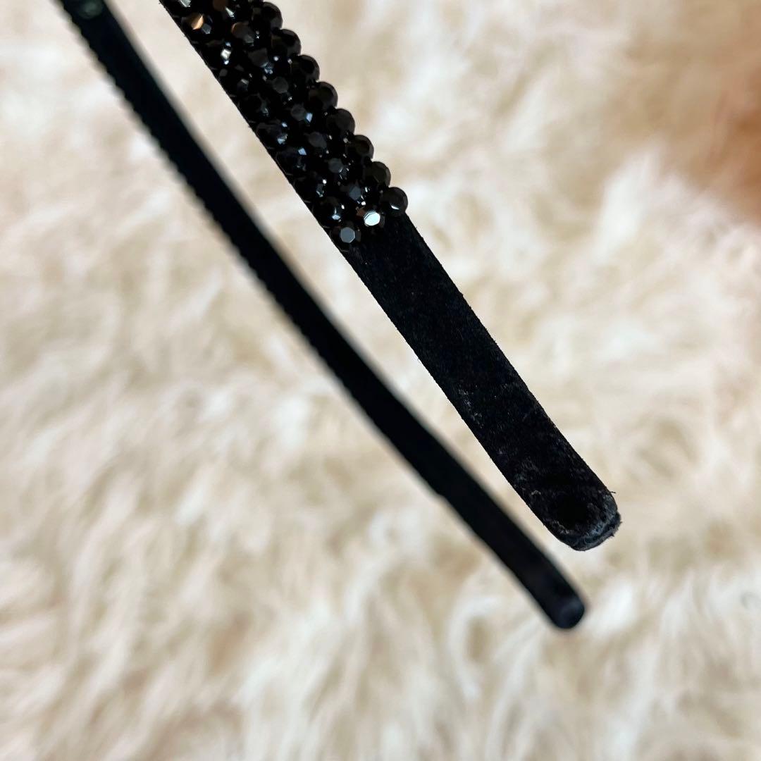 acca 　アッカ　ヘアカチューシャ　3連ラインストーン　フランス製　ブラック