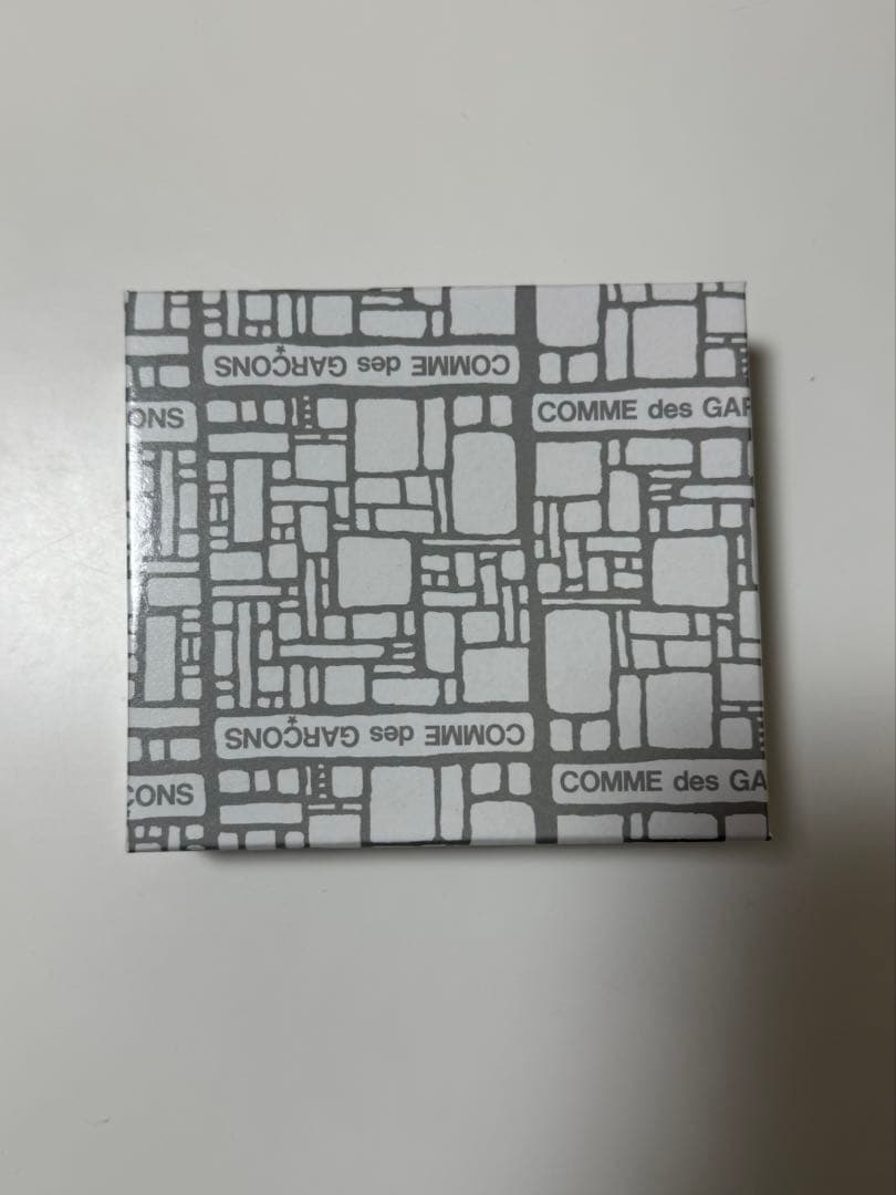 COMME des GARCONS 財布ドット
