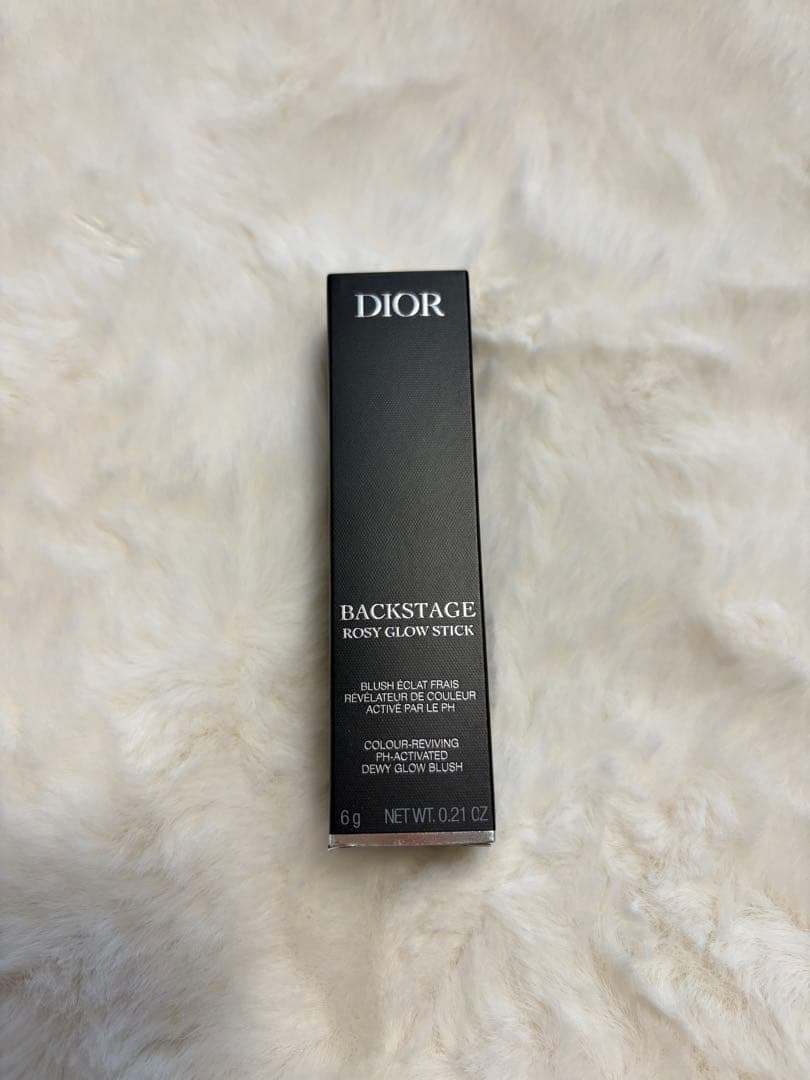 Dior バックステージロージーグロウ