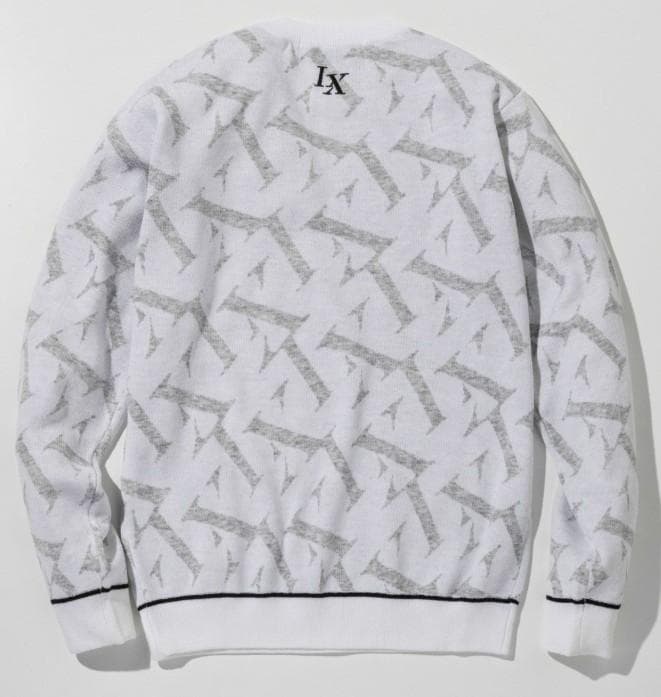 【新品】LUXEAKMPLUS 総柄長袖ニット 白　L