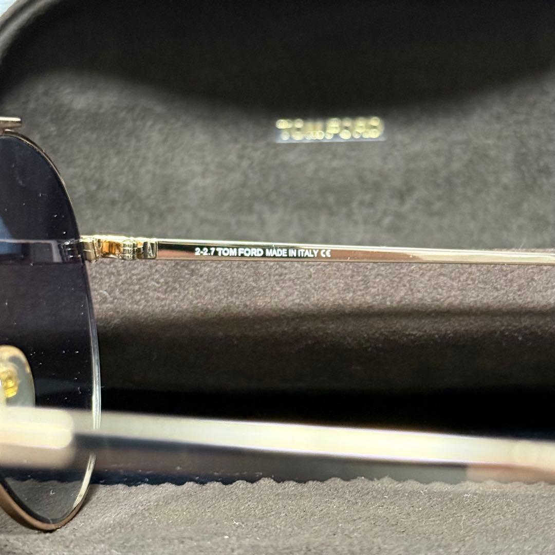 TOM FORD Simone-02 TF571 サングラス イタリア製